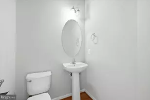 43350 Wayfarer Sq, Chantilly, VA 20152 - Photo 14
