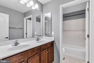 42522 Stratford Landing Drive, Brambleton, VA 20148 - Photo 36
