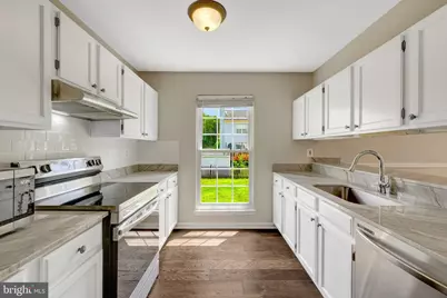 3 Whaley Court, Sterling, VA 20165 - Photo 6