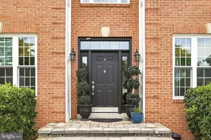 44218 Palladian Ct, Ashburn, VA 20147 - Photo 4