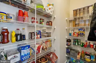 41700 Wakehurst Pl, Leesburg, VA 20176 - Photo 24