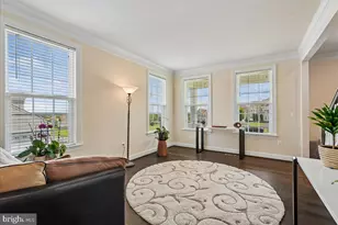 41700 Wakehurst Pl, Leesburg, VA 20176 - Photo 14
