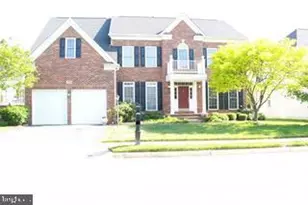 43331 Hollybank Pl, Chantilly, VA 20152 - Photo 1