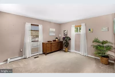 305 N Argonne Avenue, Sterling, VA 20164 - Photo 22
