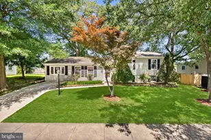 305 N Argonne Ave, Sterling, VA 20164 - Photo 2