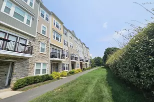 42023 Glade Creek Terrace Terrace, Aldie, VA 20105 - Photo 2