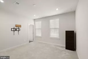 42564 Invergordon Ter, Sterling, VA 20166 - Photo 20