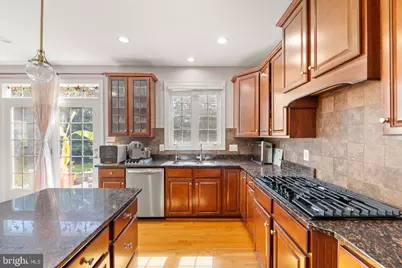 23276 Fallen Hills Drive, Brambleton, VA 20148 - Photo 12