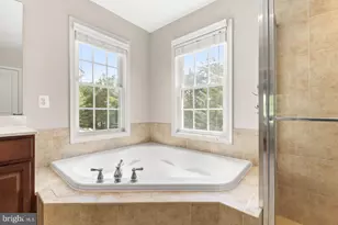 23276 Fallen Hills Drive, Brambleton, VA 20148 - Photo 26