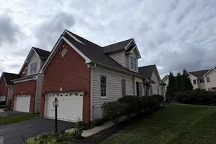 42921 Nokes Corner Terrace, Ashburn, VA 20148 - Photo 2