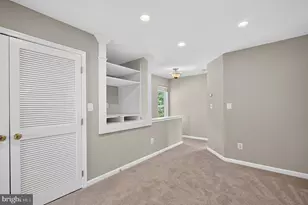 26025 Murrey Dr, Chantilly, VA 20152 - Photo 38