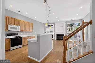 26025 Murrey Drive, Chantilly, VA 20152 - Photo 12
