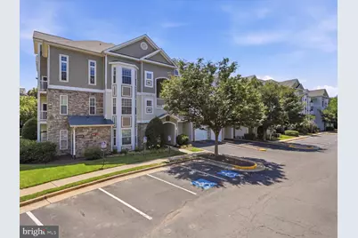 504 Sunset View Terrace SE #301, Leesburg, VA 20175 - Photo 4