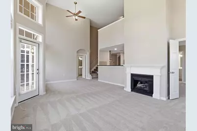 504 Sunset View Terrace SE #301, Leesburg, VA 20175 - Photo 6