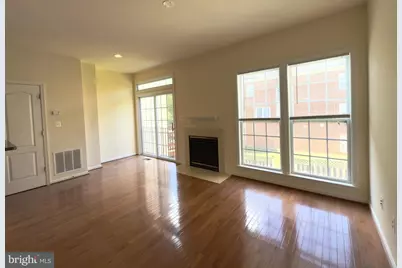 21929 Bayard Terrace, Broadlands, VA 20148 - Photo 8