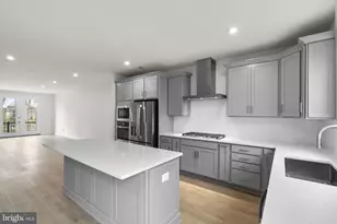 1 Picasso Square, Ashburn, VA 20148 - Photo 6