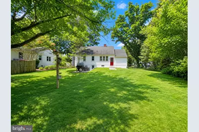 32 N Reid Street, Hamilton, VA 20158 - Photo 2