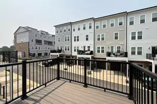 42639 Darala Dr, Ashburn, VA 20147 - Photo 20