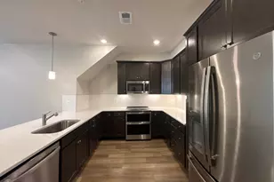 42639 Darala Dr, Ashburn, VA 20147 - Photo 8