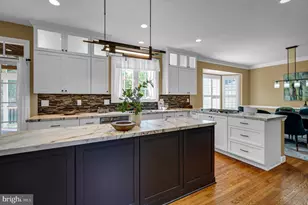45917 Pullman Ct, Sterling, VA 20164 - Photo 18