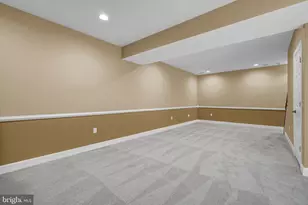 45917 Pullman Ct, Sterling, VA 20164 - Photo 36