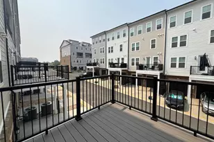 42635 Darala Dr, Ashburn, VA 20147 - Photo 16