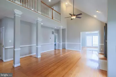 22918 N Brown Square, Ashburn, VA 20148 - Photo 34