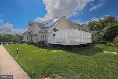 22918 N Brown Square, Ashburn, VA 20148 - Photo 86