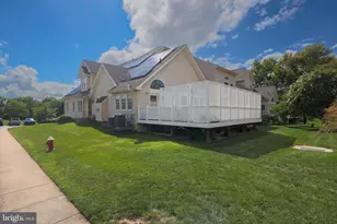 22918 N Brown Square, Ashburn, VA 20148 - Photo 86