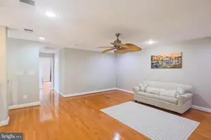 22918 N Brown Square, Ashburn, VA 20148 - Photo 42