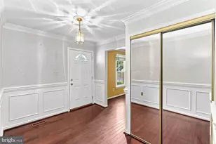 10163 Yorktown Way, Great Falls, VA 22066 - Photo 20
