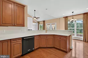 20780 Rock Harbor Cir, Ashburn, VA 20147 - Photo 32