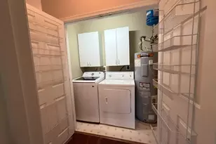 528 Wordsworth Cir, Purcellville, VA 20132 - Photo 6