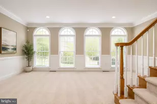 25835 Turlough Terrace, Chantilly, VA 20152 - Photo 4