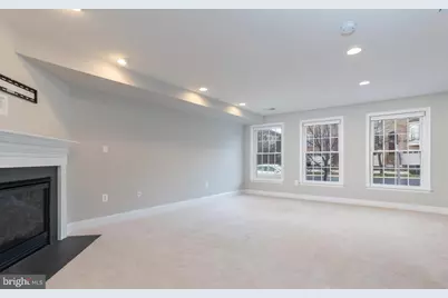 25835 Turlough Terrace, Chantilly, VA 20152 - Photo 38