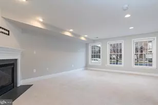 25835 Turlough Terrace, Chantilly, VA 20152 - Photo 38