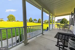 12003 Stonehouse View Ct, Lovettsville, VA 20180 - Photo 10