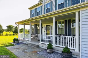 12003 Stonehouse View Ct, Lovettsville, VA 20180 - Photo 6