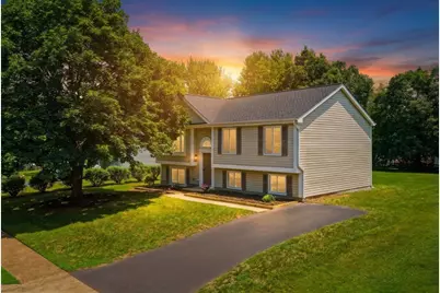 202 Leslie Court, Sterling, VA 20164 - Photo 1