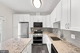 45556 Lake Haven Terrace, Sterling, VA 20165 - Photo 10