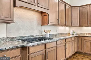 20646 Holyoke Dr, Ashburn, VA 20147 - Photo 36