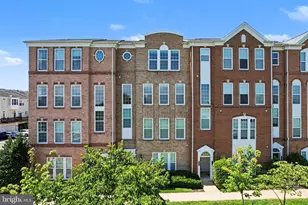 20656 Sibbald Square, Ashburn, VA 20147 - Photo 1