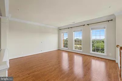20656 Sibbald Square, Ashburn, VA 20147 - Photo 4