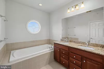 20656 Sibbald Square, Ashburn, VA 20147 - Photo 38