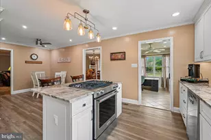 25501 Frosty Meadow Ln, Aldie, VA 20105 - Photo 22