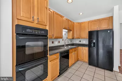 825 Bluefield Square NE, Leesburg, VA 20176 - Photo 8