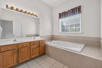 825 Bluefield Square NE, Leesburg, VA 20176 - Photo 20
