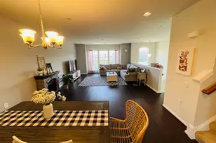 42699 Wardlaw Terrace, Ashburn, VA 20147 - Photo 4