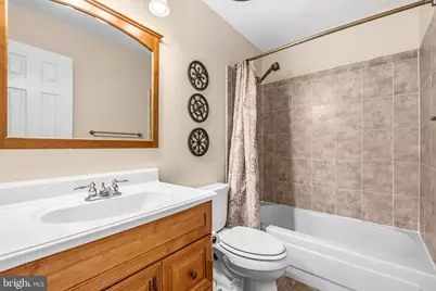 227 Finchingfield Court, Sterling, VA 20165 - Photo 22