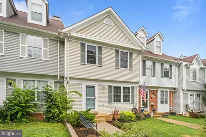 227 Finchingfield Court, Sterling, VA 20165 - Photo 2